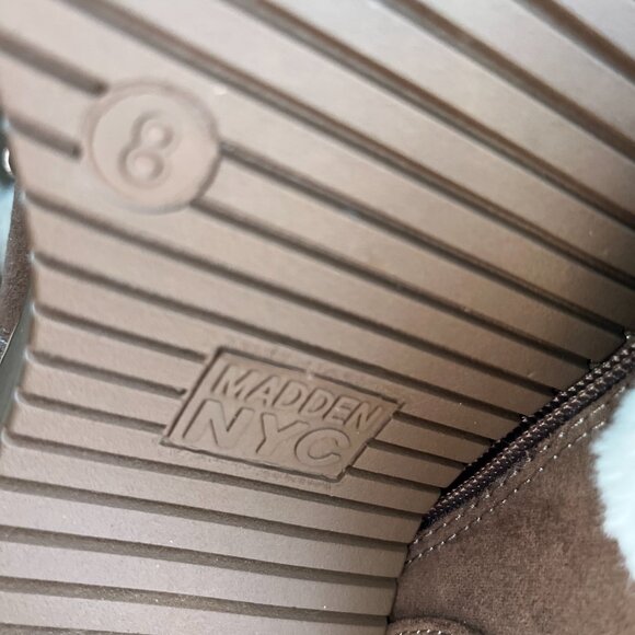 BNWT Madden NYC Faux Fur Cuff Lace Up Booties (8) in coffee tan / cream lining - Picture 3 of 10